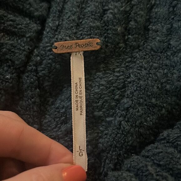 Free People- Cable Foldover Off The Shoulder Sweater in Teal Blue, Size Large - Picture 3 of 9